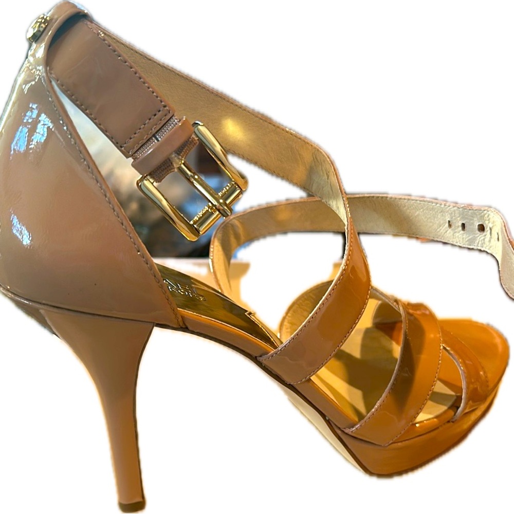 Michae Kors Sandals DK Nude